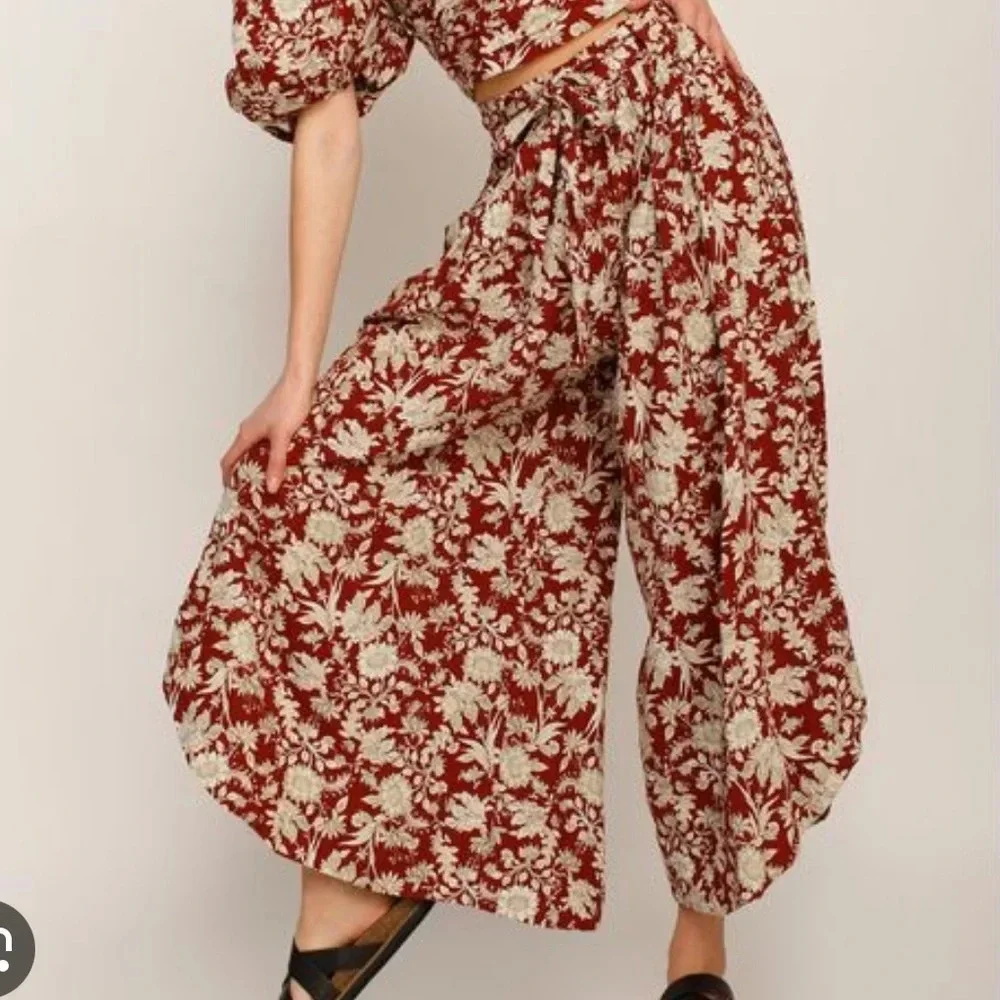 FREE PEOPLE SUNDAY SET FLORAL FLOWY PANTS